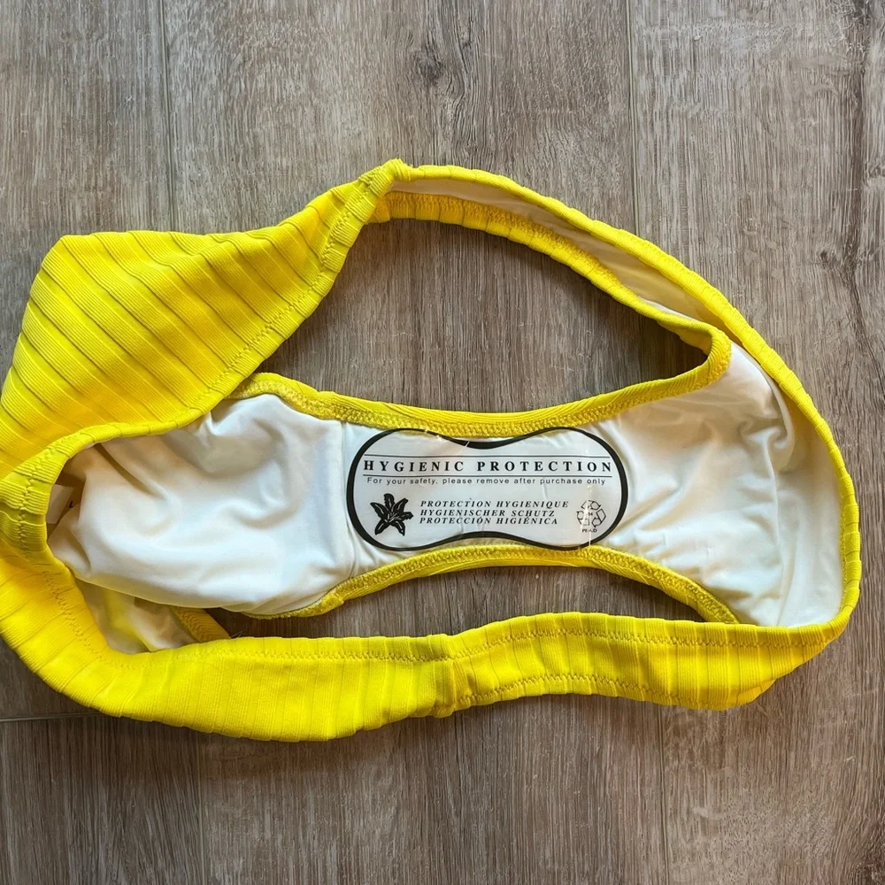 Solid & Striped Yellow Swimsuit Bottoms | L